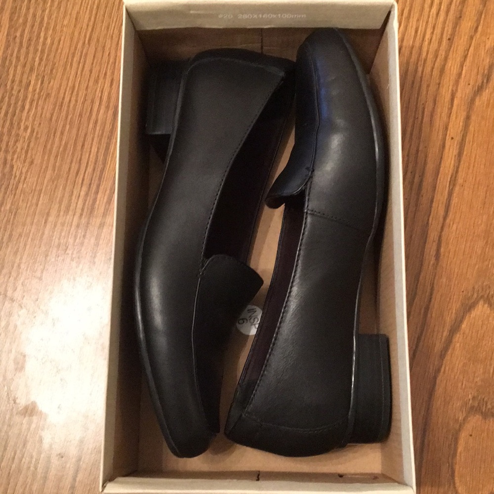 Clark Juliet Leather loafer